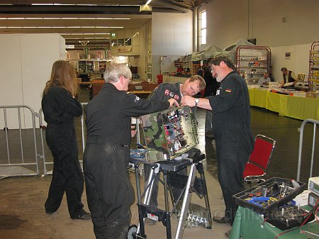 Reparatur Kinderpanzer