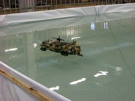 Schwimmkübel